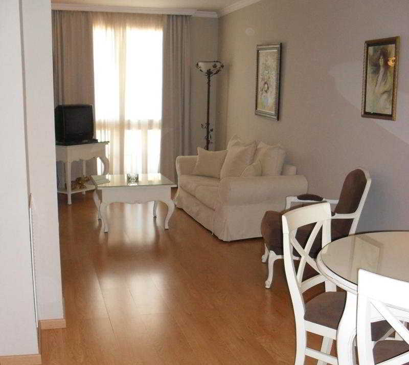 Apartaments Bt Vent De Garbi 艾姆布里亚布拉瓦 外观 照片