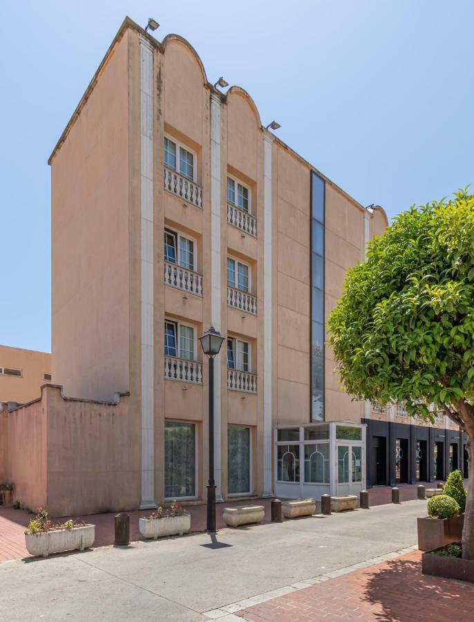 Apartaments Bt Vent De Garbi 艾姆布里亚布拉瓦 外观 照片