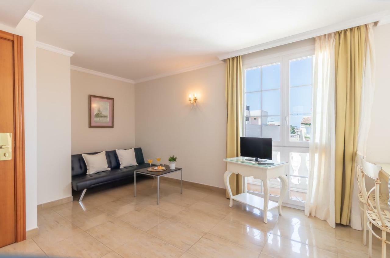 Apartaments Bt Vent De Garbi 艾姆布里亚布拉瓦 外观 照片