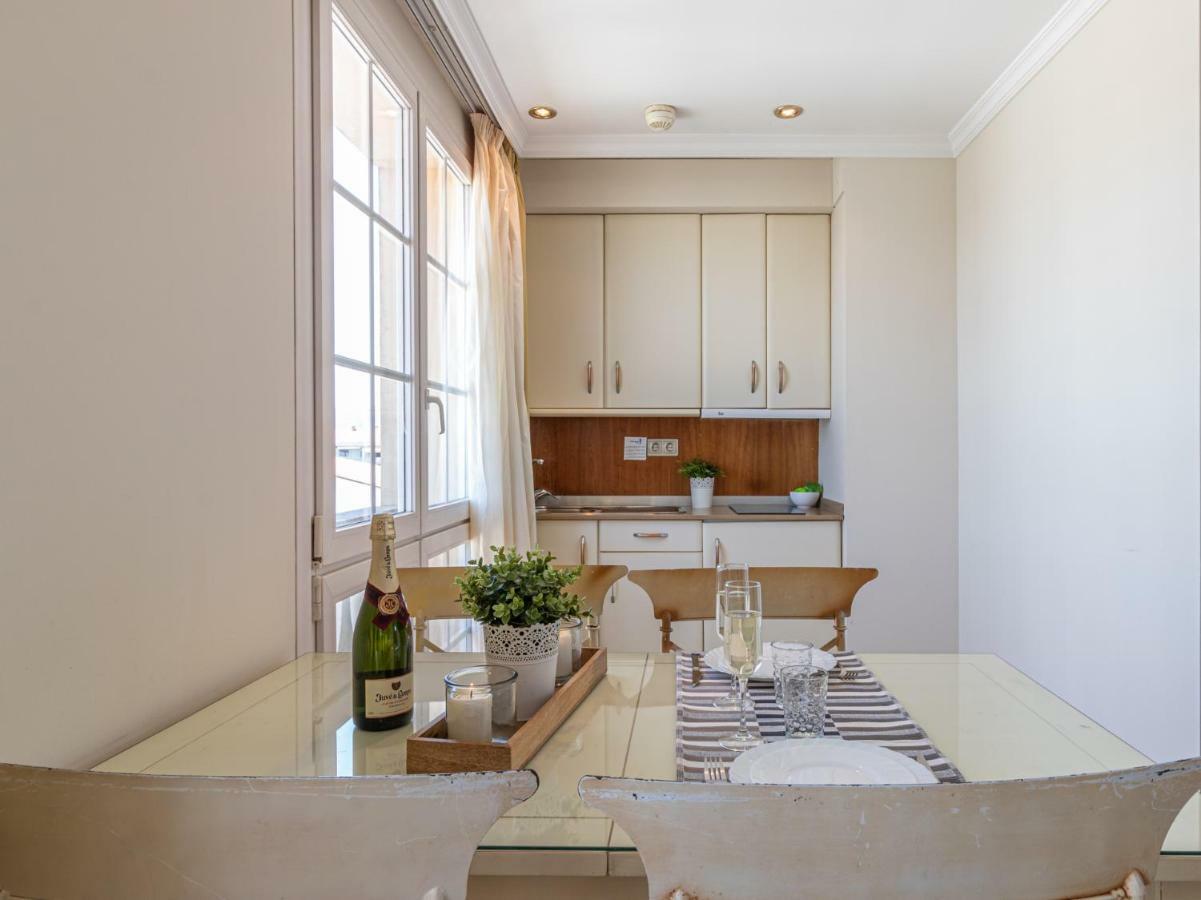 Apartaments Bt Vent De Garbi 艾姆布里亚布拉瓦 外观 照片